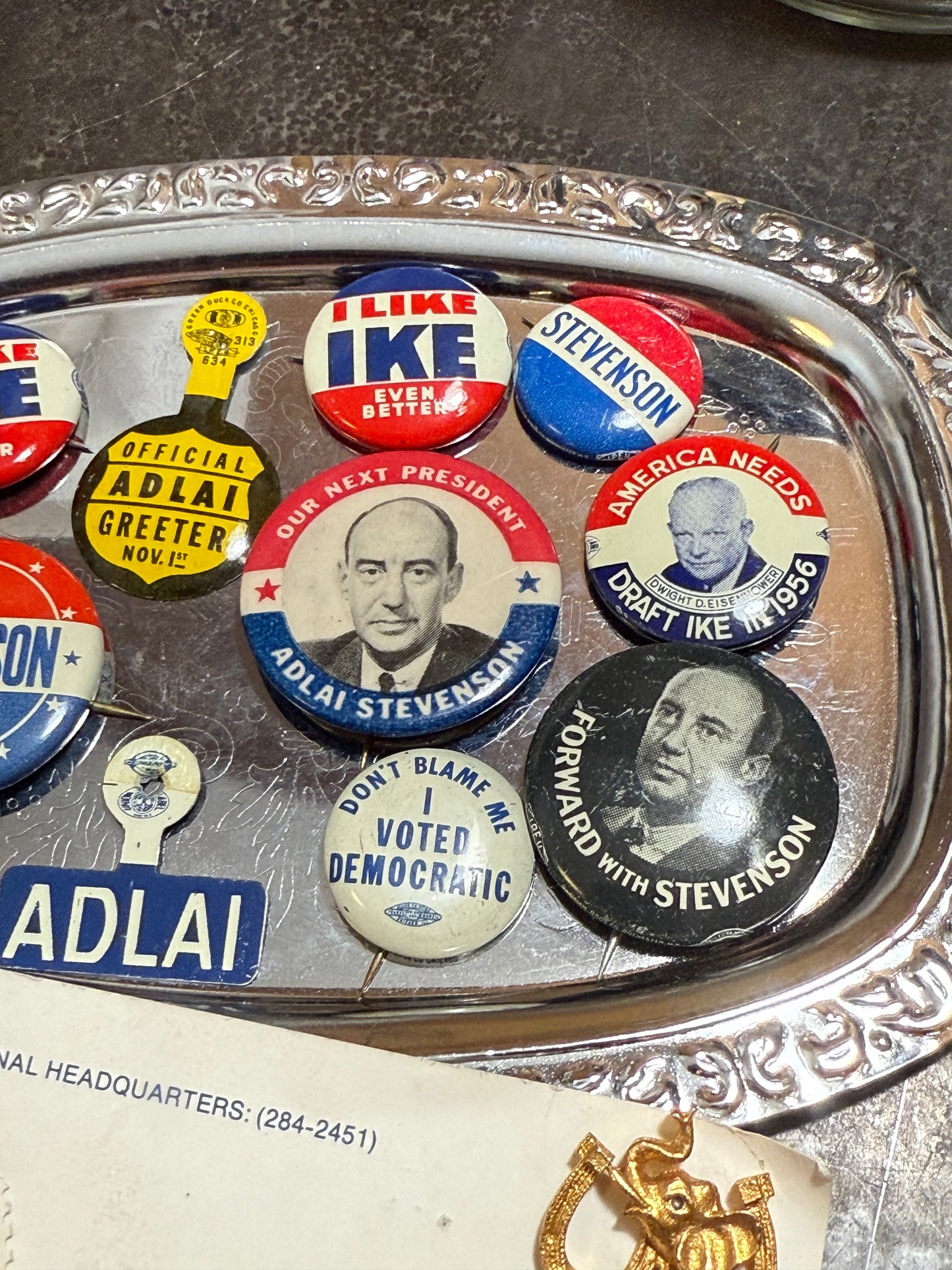 Lot of vintage campaign pins & other items (tray not included)