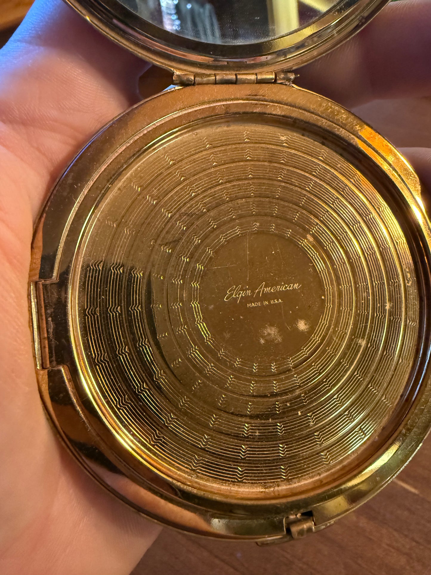 Vintage Elgin American Compact Mirror Floral Design 1940s Gold Tone USA